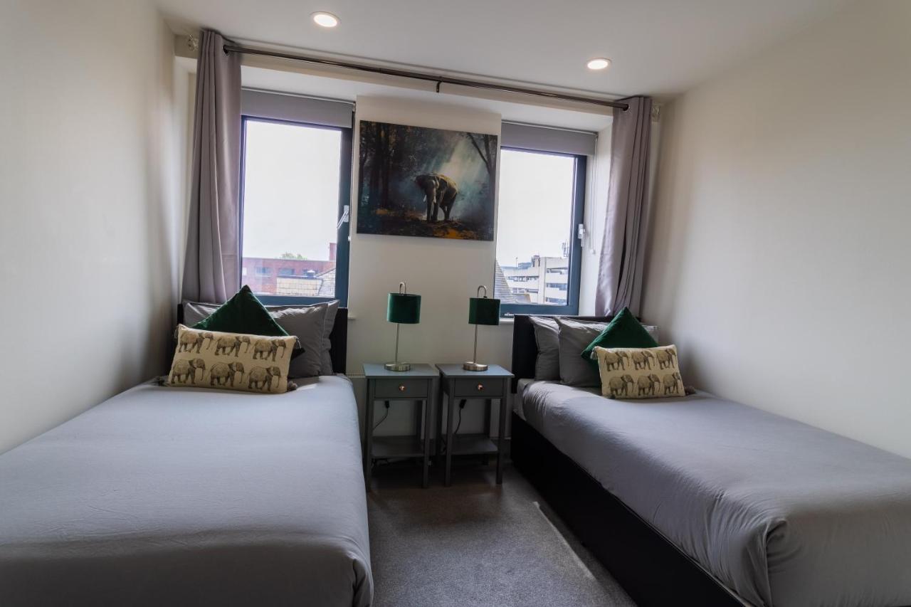 Virexxa Bedford Centre - Executive Suite - 2Bed Flat With Free Parking & Gym Ngoại thất bức ảnh